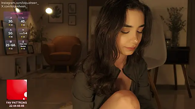 JulietteDee online show from May 20, 1:57 am