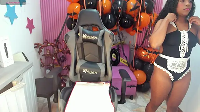 lia 16 online show from October 25, 11:07 am