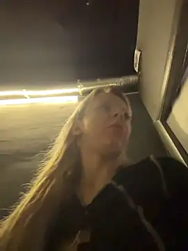 LikaCat online show from December 16, 3:45 am