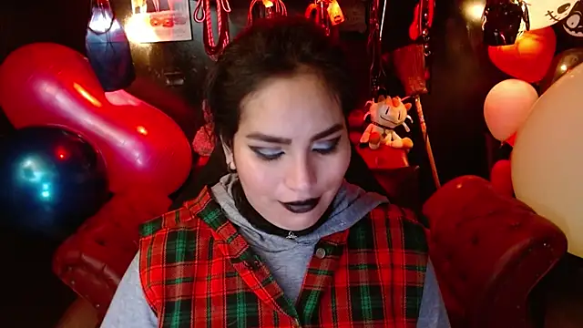 kureiji hentaii online show from October 7, 12:04 am