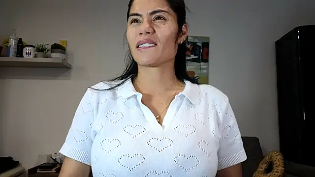 Alondra fetish online show from May 7, 3:11 am