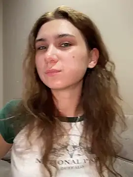 QuitieLia online show from October 28, 9:37 am