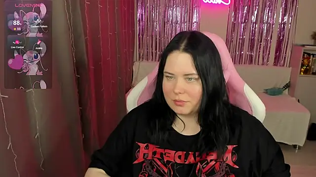 Akemi BBW online show from May 11, 2:45 pm