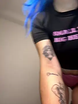 kaoticblue  online show from January 9, 12:48 am