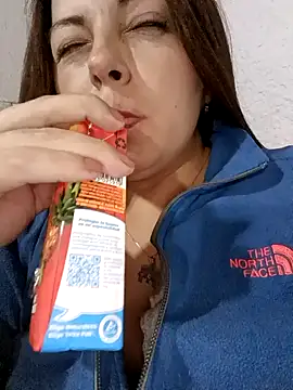 seherlatin online show from November 25, 1:41 am