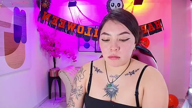 Isa reel online show from October 30, 7:59 pm