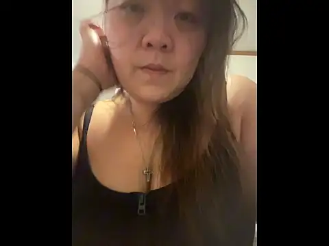 Snapshot of asianmama888 chatting on October 18, 6:31 pm asianmama888 online show from October 18, 6:31 pm