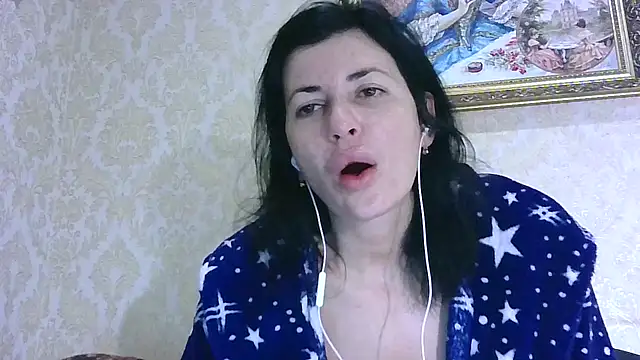 StunnigArt online show from May 2, 1:31 am