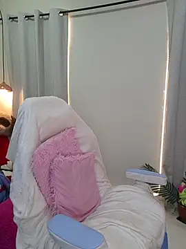 NaomiShimizu online show from April 30, 8:57 pm