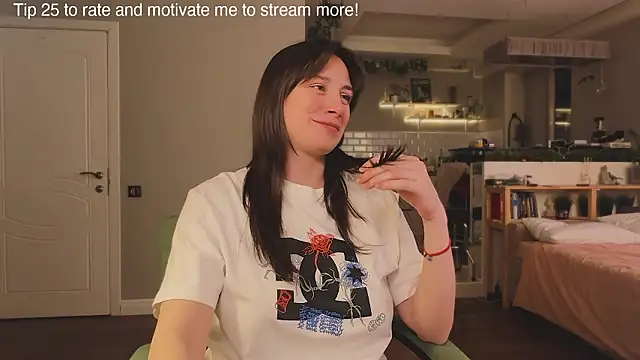 moon deity  online show from February 16, 8:52 pm