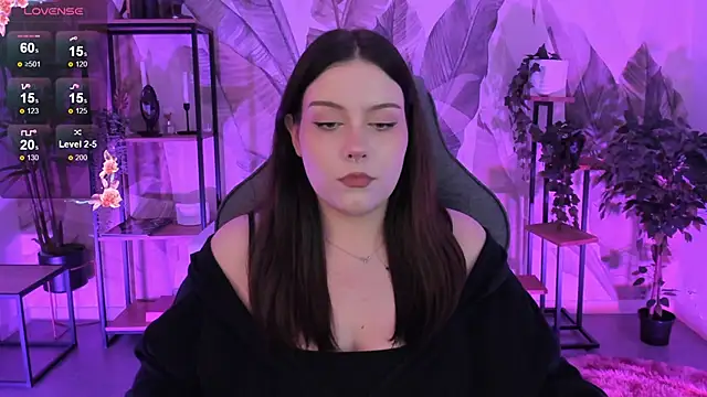 CoralineKeyns online show from October 14, 6:27 am