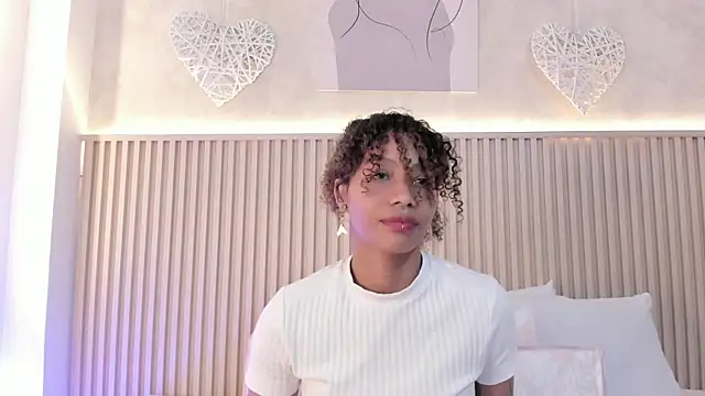 daiana curly online show from October 24, 7:54 pm