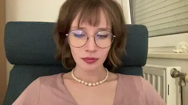 ms christiana online show from May 8, 9:27 pm