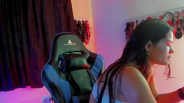 scarlet-kennedy98 online show from October 11, 12:59 am