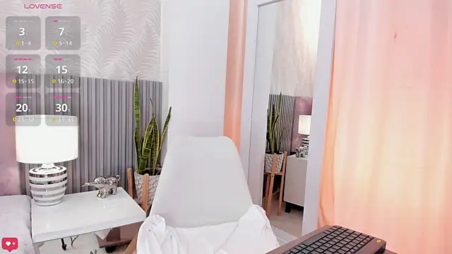 Sally Azmani  online show from November 15, 2:07 pm