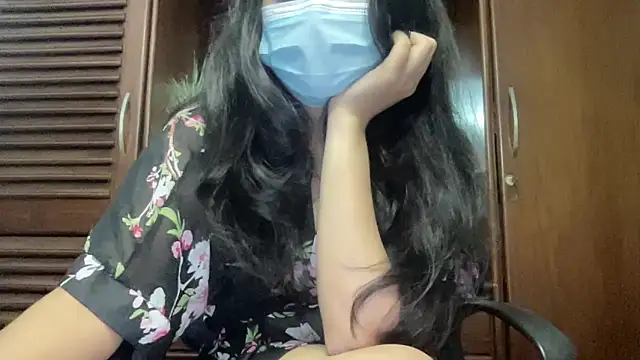 Princess Lily online show from November 4, 3:39 pm