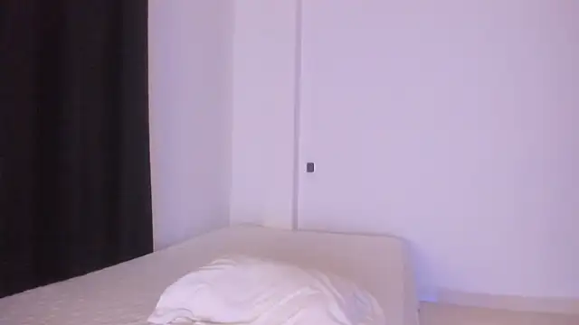 kimbaileys online show from April 9, 4:26 am