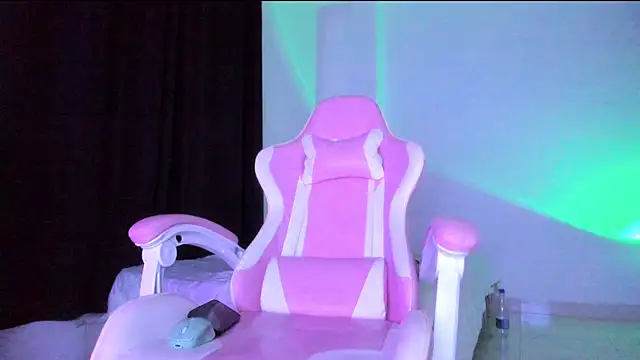kimbaileys online show from May 23, 7:39 am