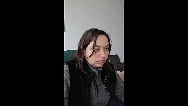 Cyndee Winter online show from April 6, 1:34 pm