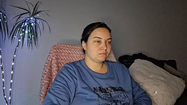 Cyndee Winter online show from December 15, 8:14 pm