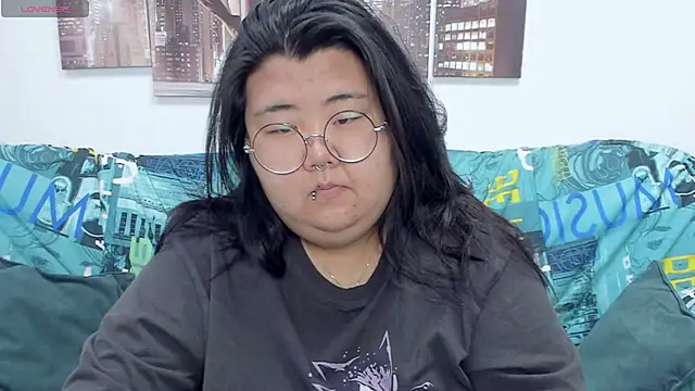 Nadine asian online show from October 9, 3:21 am