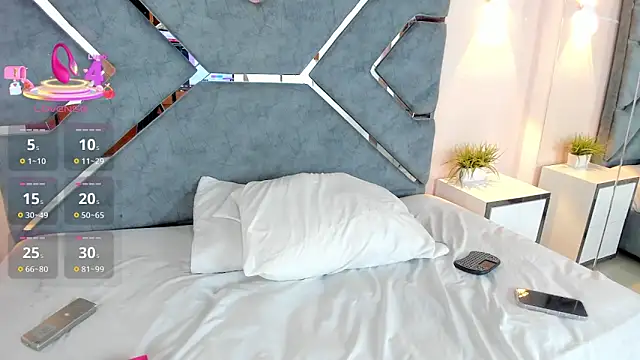 LucciaPorter online show from January 16, 9:33 pm