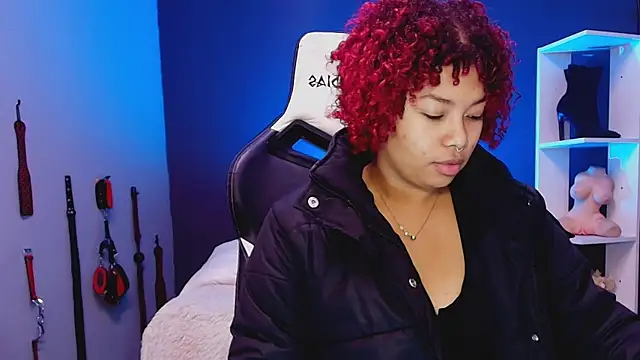 JadaRoberts online show from December 16, 12:22 pm