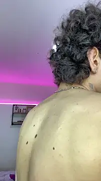 TheKing6ix9ine69 online show from May 17, 11:42 am