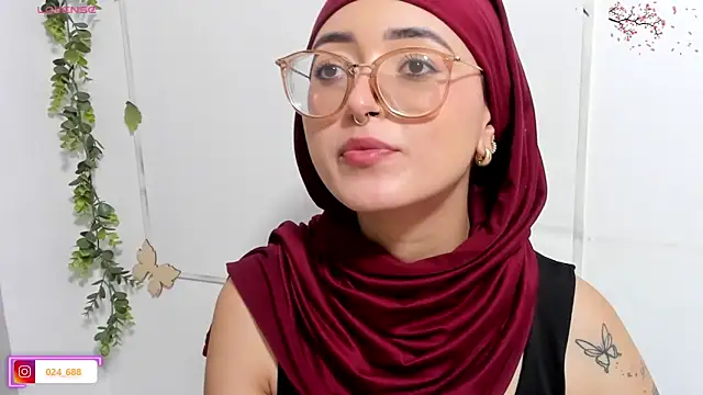 aysel elid online show from May 13, 10:04 pm