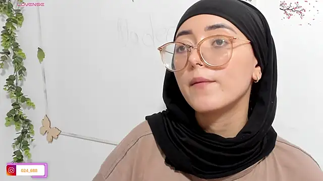 aysel elid online show from March 8, 1:57 am