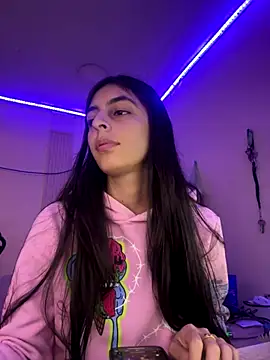 cristel 17 online show from December 21, 3:44 am