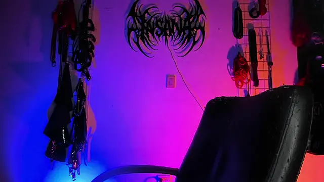 irregular fetish  online show from May 9, 10:23 pm