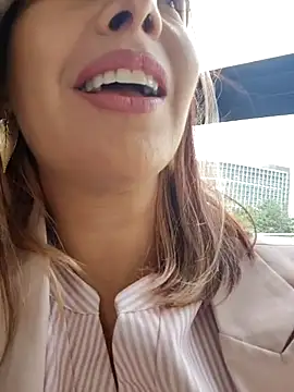 scarlett moore online show from March 5, 4:25 pm