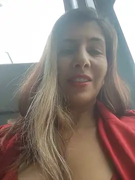 scarlett moore online show from May 21, 4:16 pm