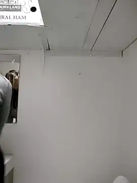 Mia Novikov online show from November 18, 9:27 pm