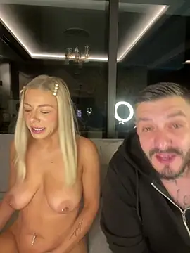 SexOnMyLvL online show from May 4, 9:40 pm