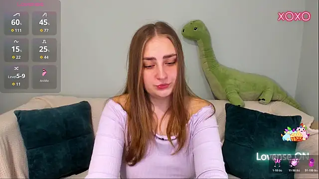 MilliStrii online show from April 2, 1:25 am