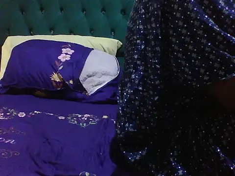 Sexy Riri online show from May 24, 3:38 am