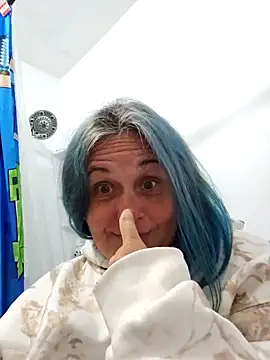 stellaquinn1775 online show from November 4, 10:37 pm