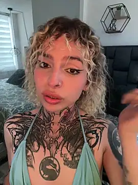 Bonnie vega online show from May 19, 9:00 pm