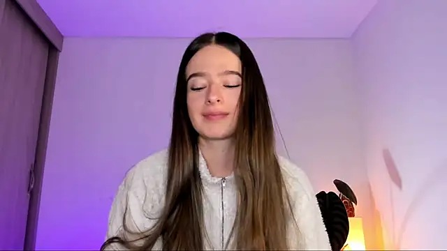 aalyce syn online show from March 6, 7:31 pm