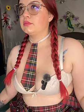 NinaGauther online show from May 4, 2:32 pm