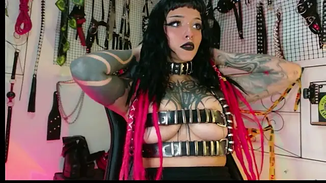 Agatha BDSM online show from May 4, 8:23 pm
