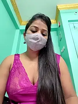 Monalisa Singh online show from October 3, 6:35 pm