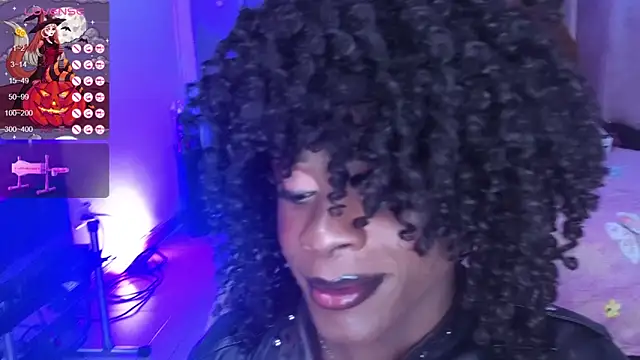 puca ebony online show from October 15, 8:00 pm