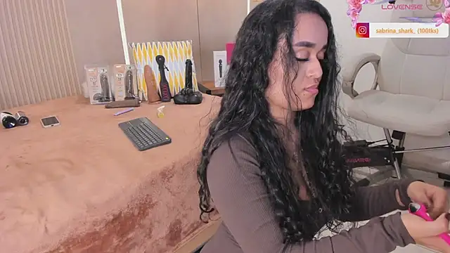 sabrina shark  online show from May 8, 2:48 am