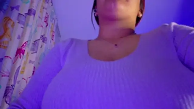 NicolleTaylor online show from May 23, 3:38 am