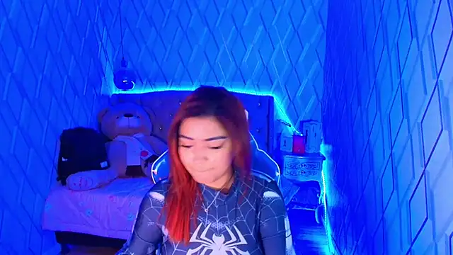 NicolleTaylor online show from November 16, 3:41 am