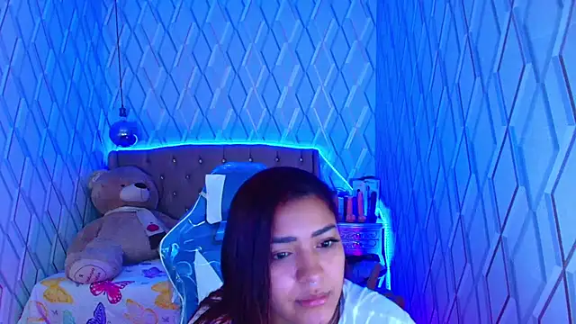 NicolleTaylor online show from October 24, 4:19 am