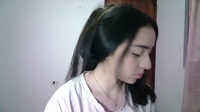 Snapshot of aineangeel chatting on October 4, 2:39 am aineangeel online show from October 4, 2:39 am